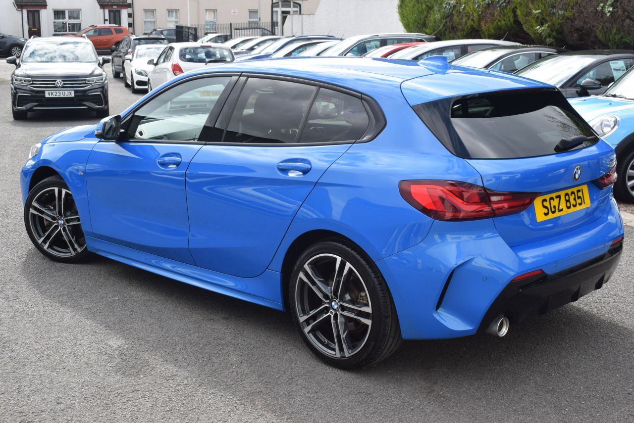 2020 BMW 1 SERIES 1.5 118i M Sport Hatchback 5dr Petrol Manual Euro 6 (s/s) (140 ps) Heated S - vehicle photo 10 for sale on PureCar