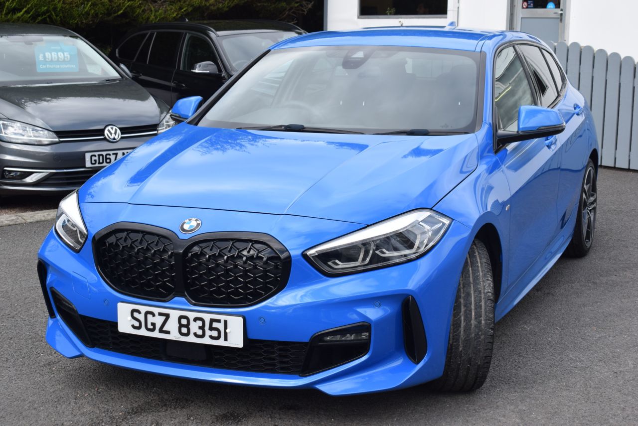 2020 BMW 1 SERIES 1.5 118i M Sport Hatchback 5dr Petrol Manual Euro 6 (s/s) (140 ps) Heated S - vehicle photo 13 for sale on PureCar