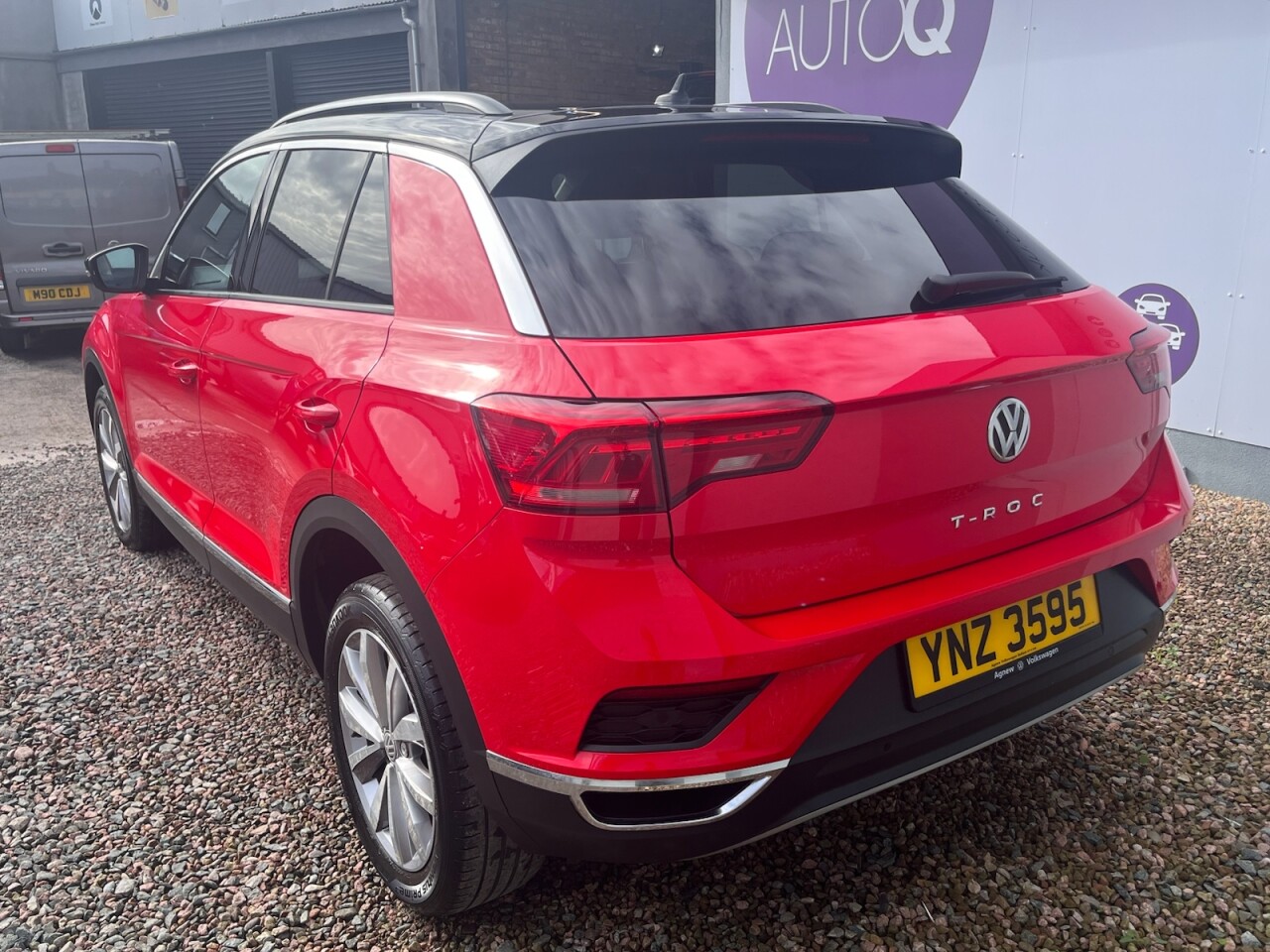 2019 VOLKSWAGEN T-ROC 1.5 TSI GPF EVO Design SUV 5dr Petrol Manual Euro 6 (s/s) (150 ps) - vehicle photo 28 for sale on PureCar