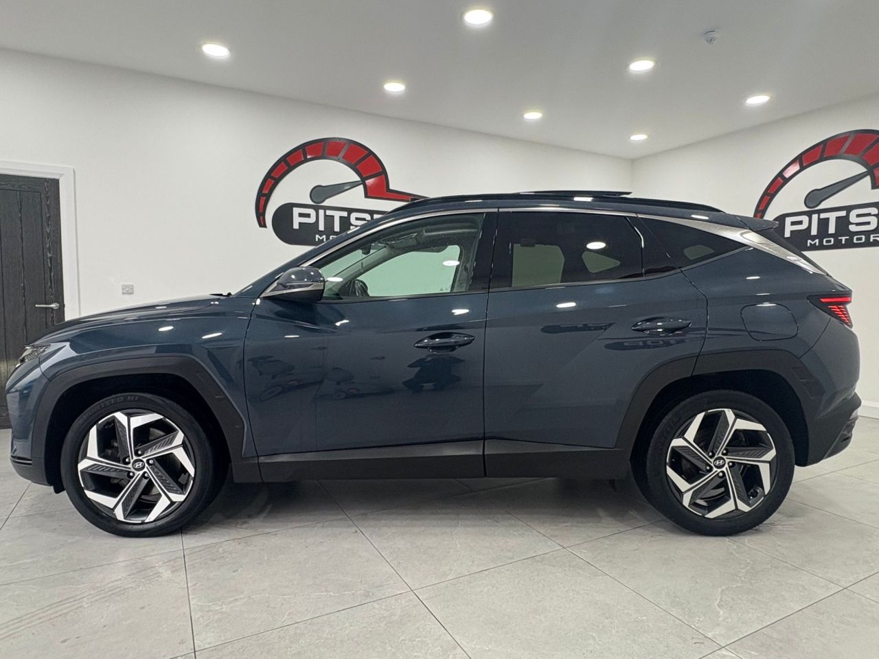 2021 HYUNDAI TUCSON 1.6 h T-GDi Ultimate SUV 5dr Petrol Hybrid Auto Euro 6 (s/s) (230 ps) - vehicle photo 10 for sale on PureCar