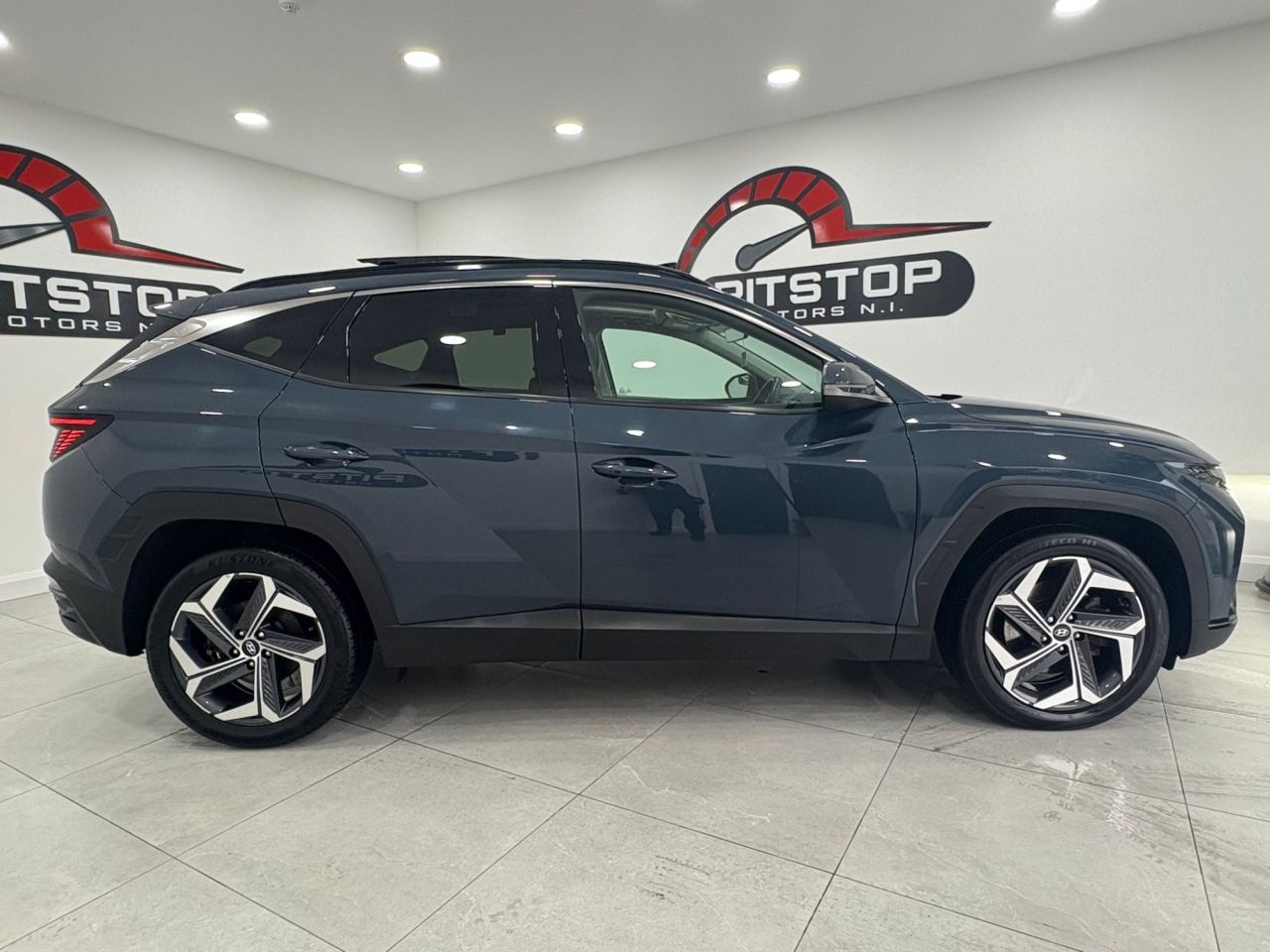 2021 HYUNDAI TUCSON 1.6 h T-GDi Ultimate SUV 5dr Petrol Hybrid Auto Euro 6 (s/s) (230 ps) - vehicle photo 11 for sale on PureCar