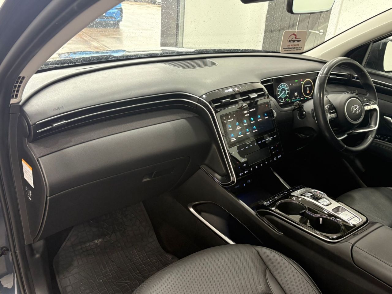 2021 HYUNDAI TUCSON 1.6 h T-GDi Ultimate SUV 5dr Petrol Hybrid Auto Euro 6 (s/s) (230 ps) - vehicle photo 21 for sale on PureCar