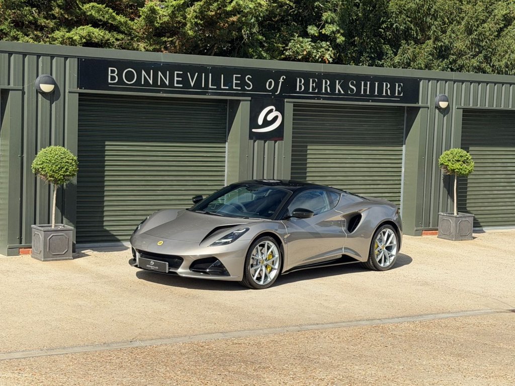 Lotus Emira