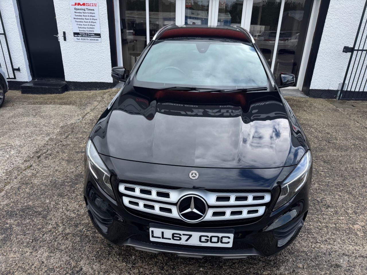 2017 MERCEDES GLA 2.1 GLA200d AMG Line SUV 5dr Diesel 7G-DCT Euro 6 (s/s) (136 ps) - vehicle photo 5 for sale on PureCar
