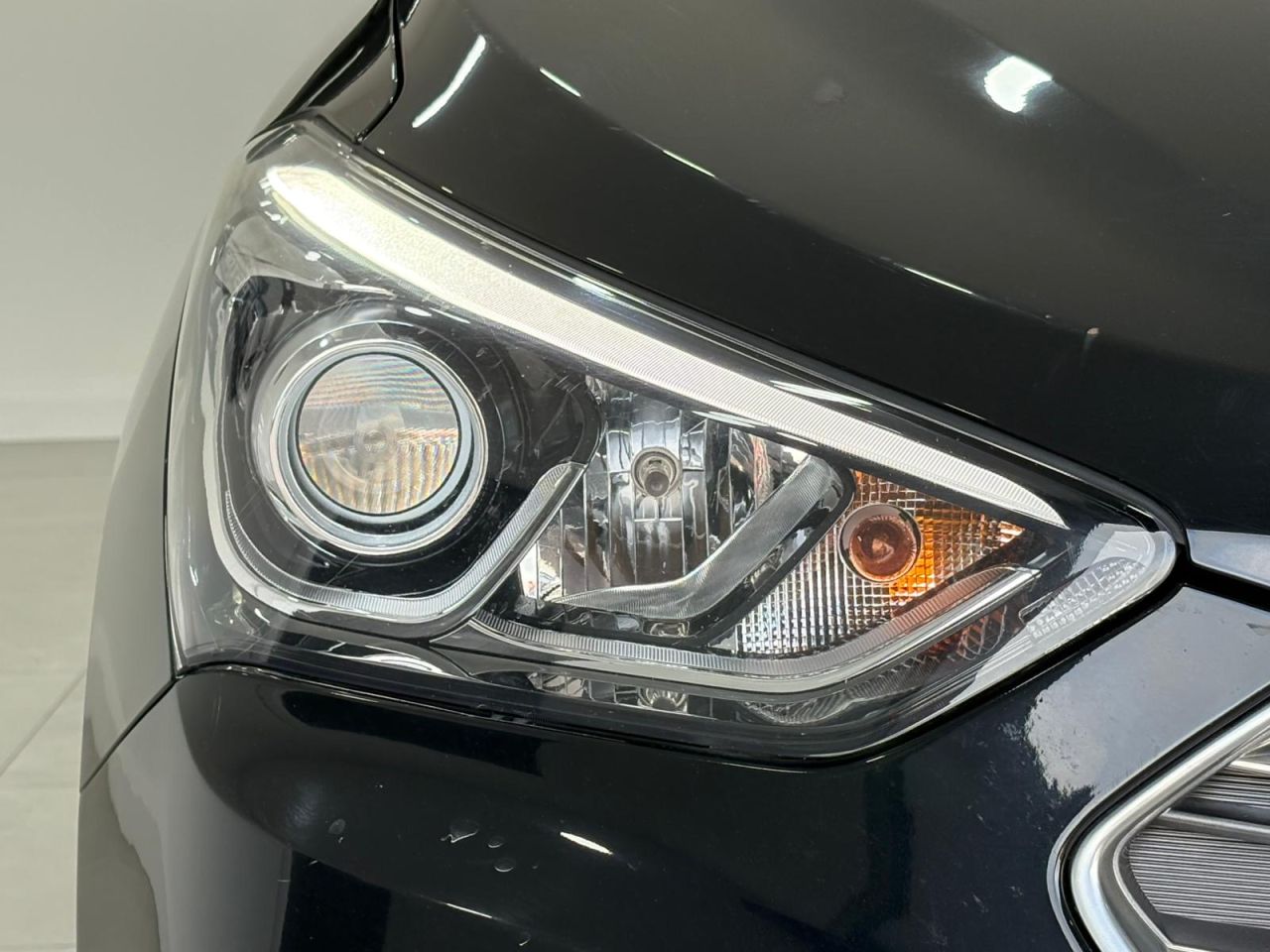 2017 HYUNDAI SANTA FE 2.2 CRDi Blue Drive Premium SUV 5dr Diesel Manual 4WD Euro 6 (s/s) (7 Seat) - vehicle photo 7 for sale on PureCar