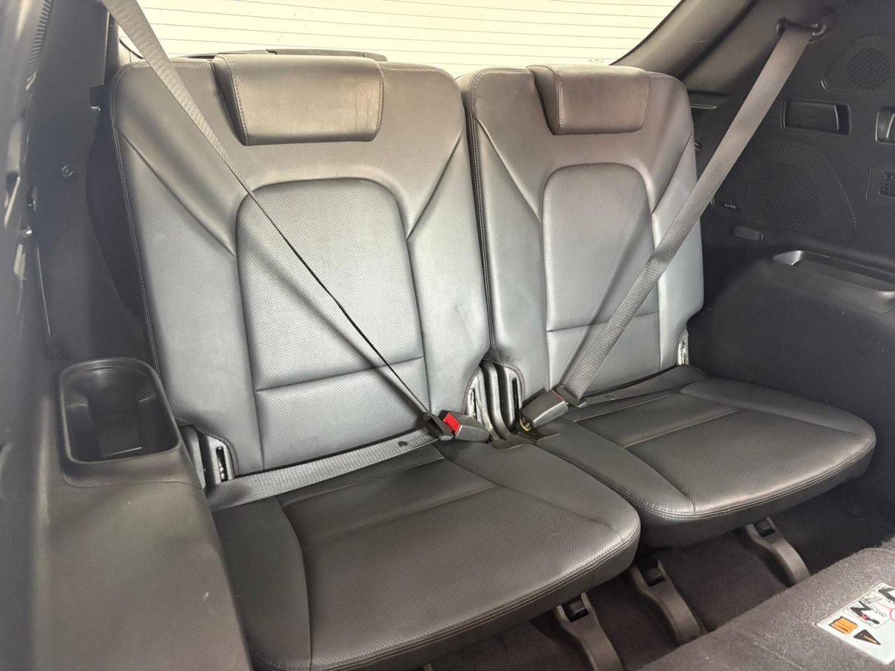 2017 HYUNDAI SANTA FE 2.2 CRDi Blue Drive Premium SUV 5dr Diesel Manual 4WD Euro 6 (s/s) (7 Seat) - vehicle photo 56 for sale on PureCar