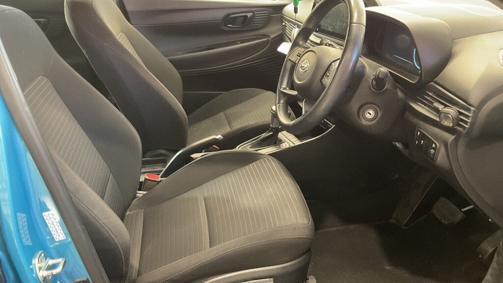 2022 Hyundai i20 — image 11
