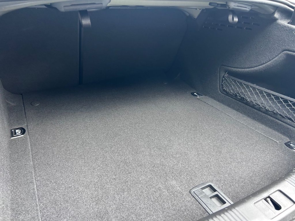 2014 Audi A4 — image 18
