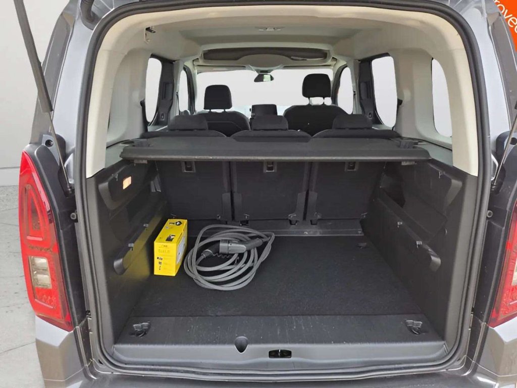 2023 Vauxhall Combo Life Electric — image 4