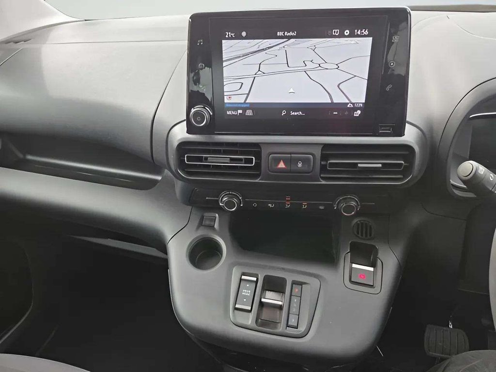 2023 Vauxhall Combo Life Electric — image 9