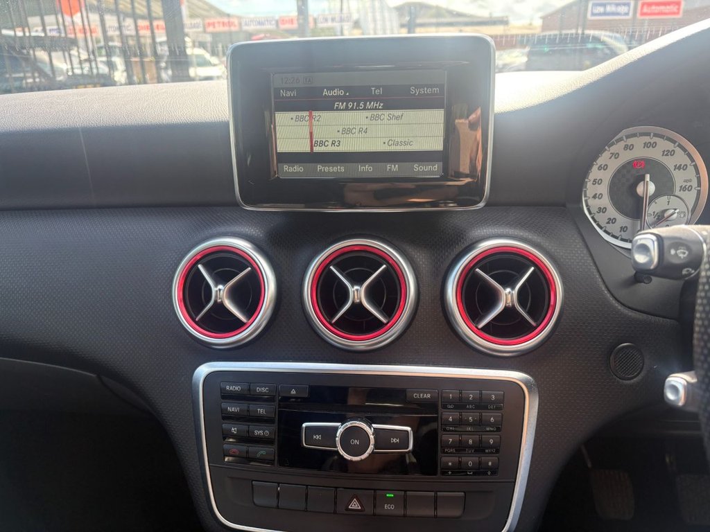 2014 Mercedes-Benz A-Class — image 13