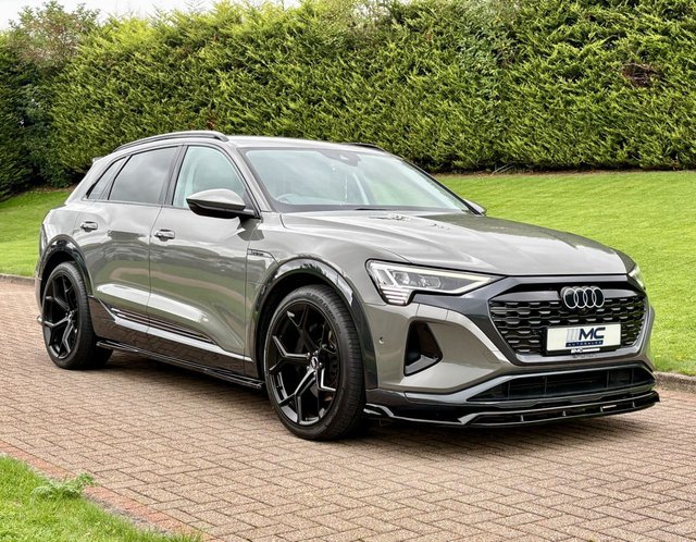 2023 Audi Q8