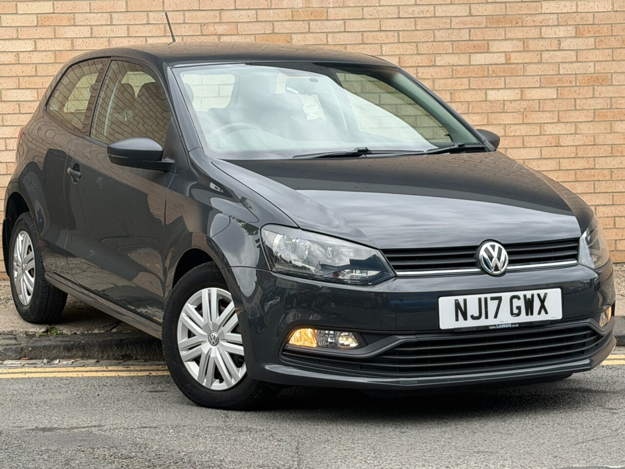 2017 Volkswagen Polo