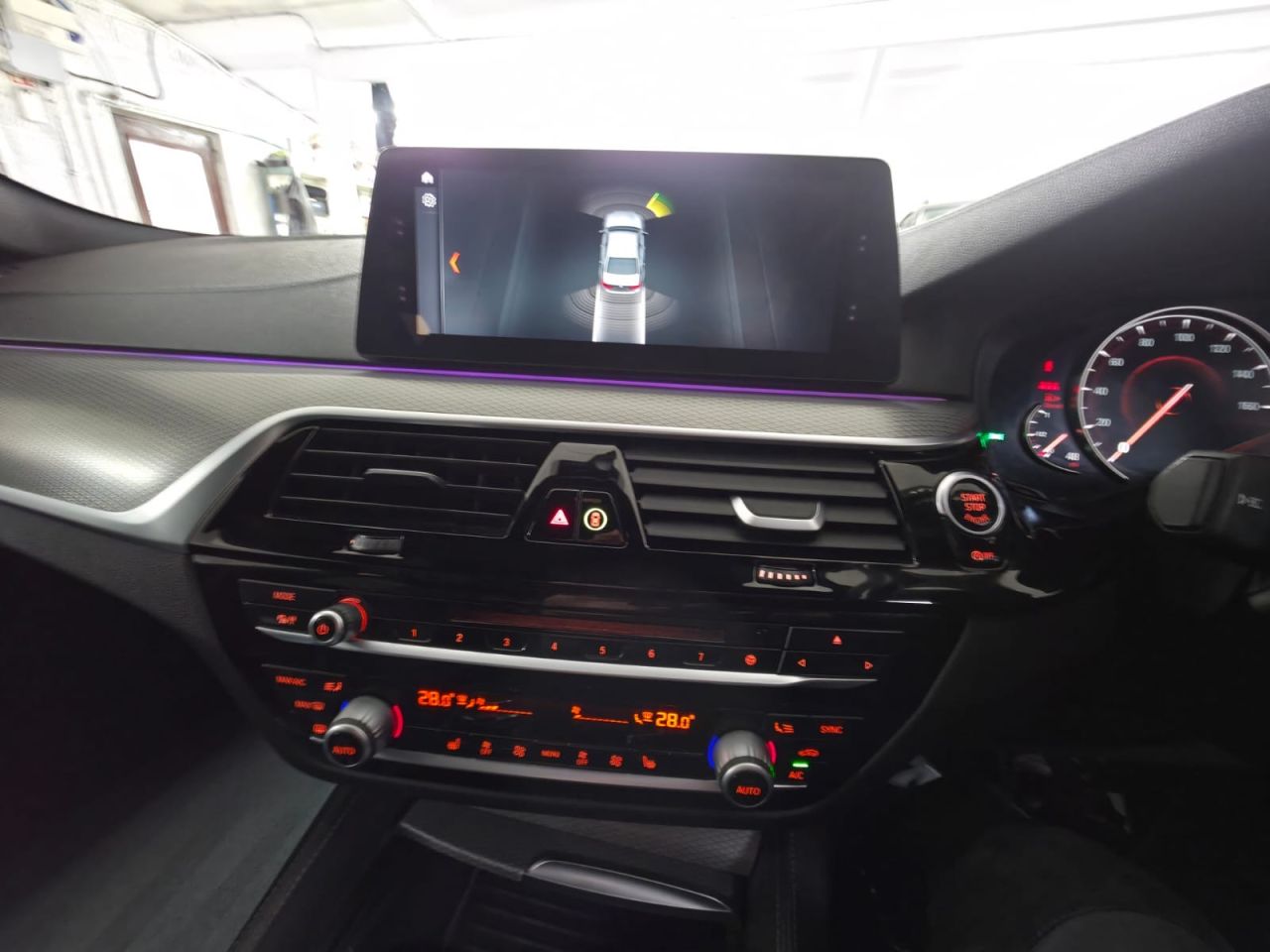 2017 BMW 5 SERIES 2.0 520d M Sport Saloon 4dr Diesel Auto Euro 6 (s/s) (190 ps) Fantastic Ser - vehicle photo 21 for sale on PureCar