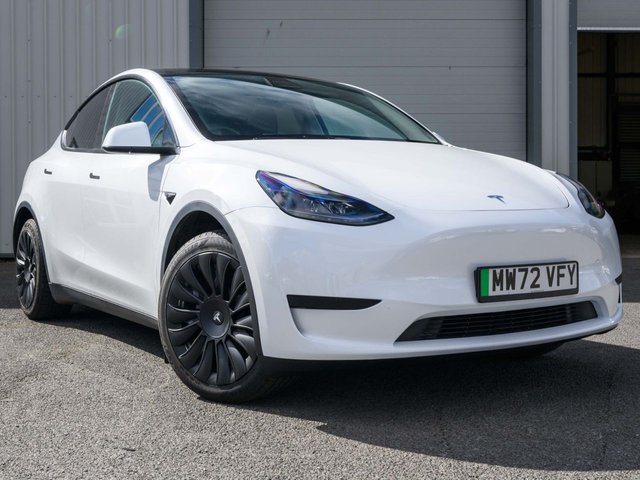 2022 Tesla MODEL