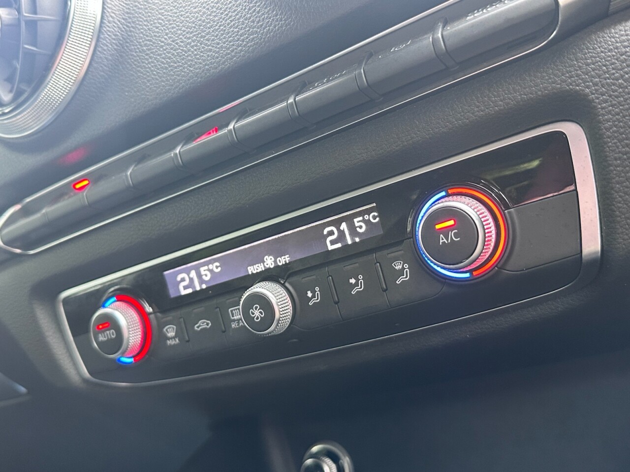 2019 AUDI A3 Sport - vehicle photo 9 for sale on PureCar
