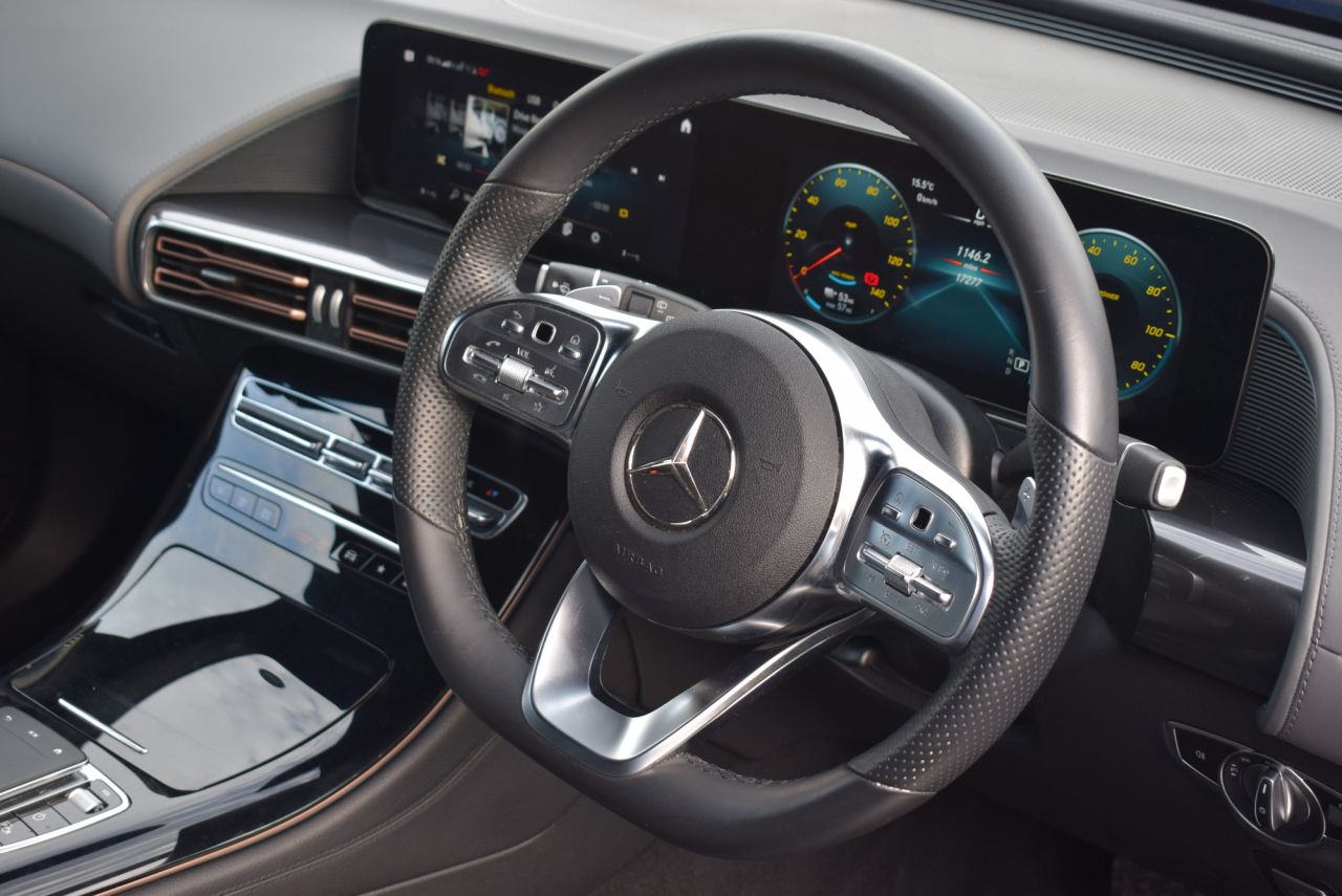 2022 MERCEDES EQC 400 80kWh AMG Line SUV 5dr Electric Auto 4MATIC (408 ps) Low Miles - vehicle photo 24 for sale on PureCar