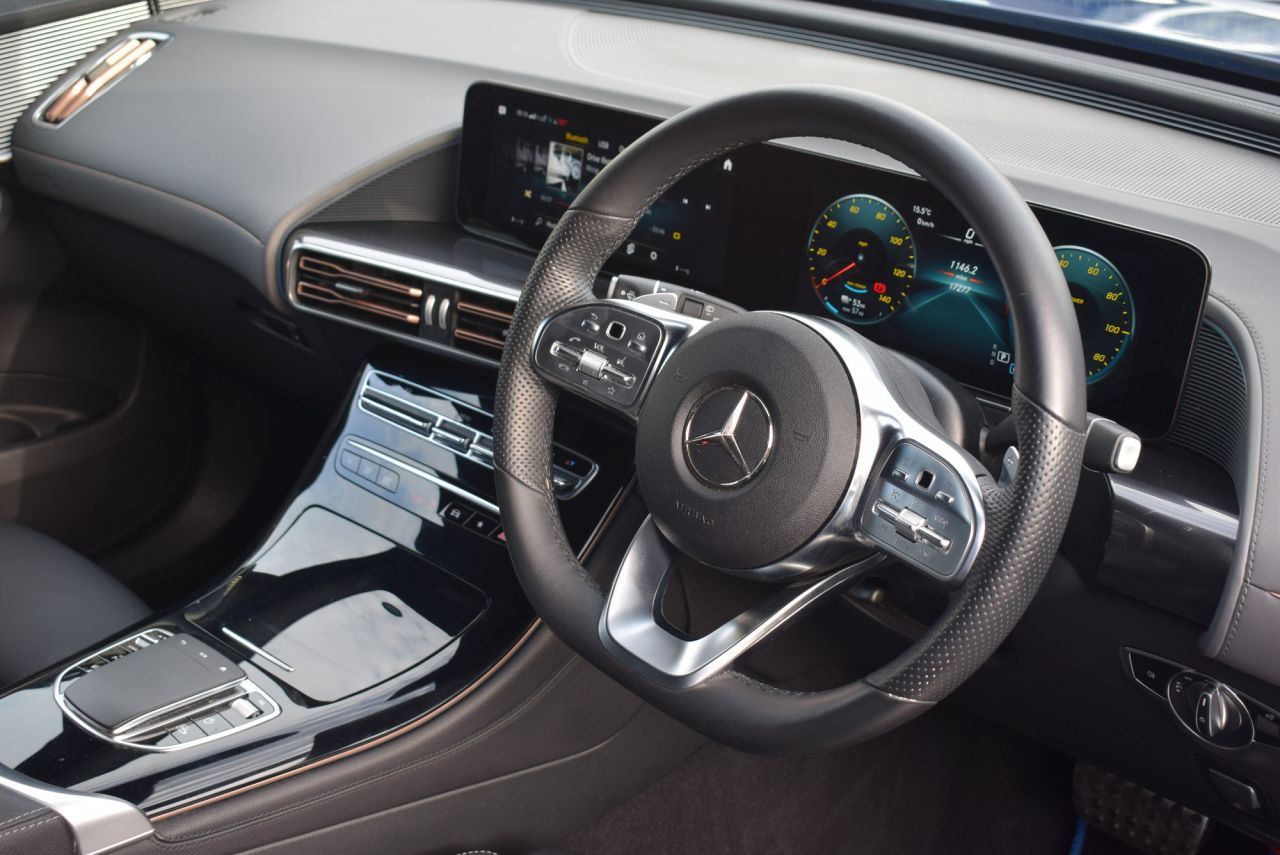 2022 MERCEDES EQC 400 80kWh AMG Line SUV 5dr Electric Auto 4MATIC (408 ps) Low Miles - vehicle photo 25 for sale on PureCar