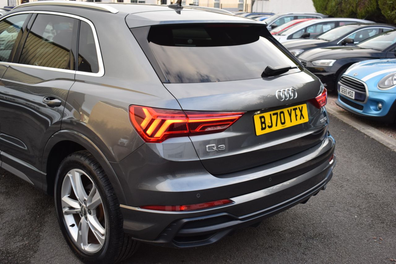 2020 AUDI Q3 2.0 TDI 35 S line SUV 5dr Diesel S Tronic Euro 6 (s/s) (150 ps) S-Line, Aut - vehicle photo 14 for sale on PureCar