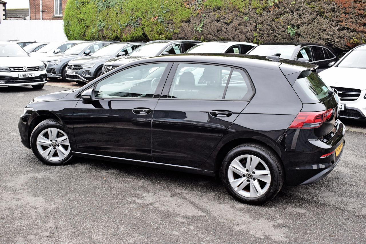 2023 VOLKSWAGEN GOLF 1.5 TSI Life Hatchback 5dr Petrol Manual Euro 6 (s/s) (130 ps) 1 Owner, Ful - vehicle photo 10 for sale on PureCar