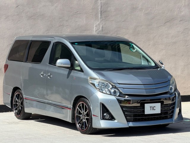2012 Toyota Alphard