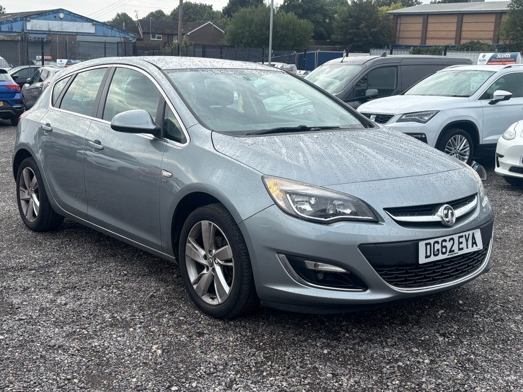 2012 Vauxhall Astra