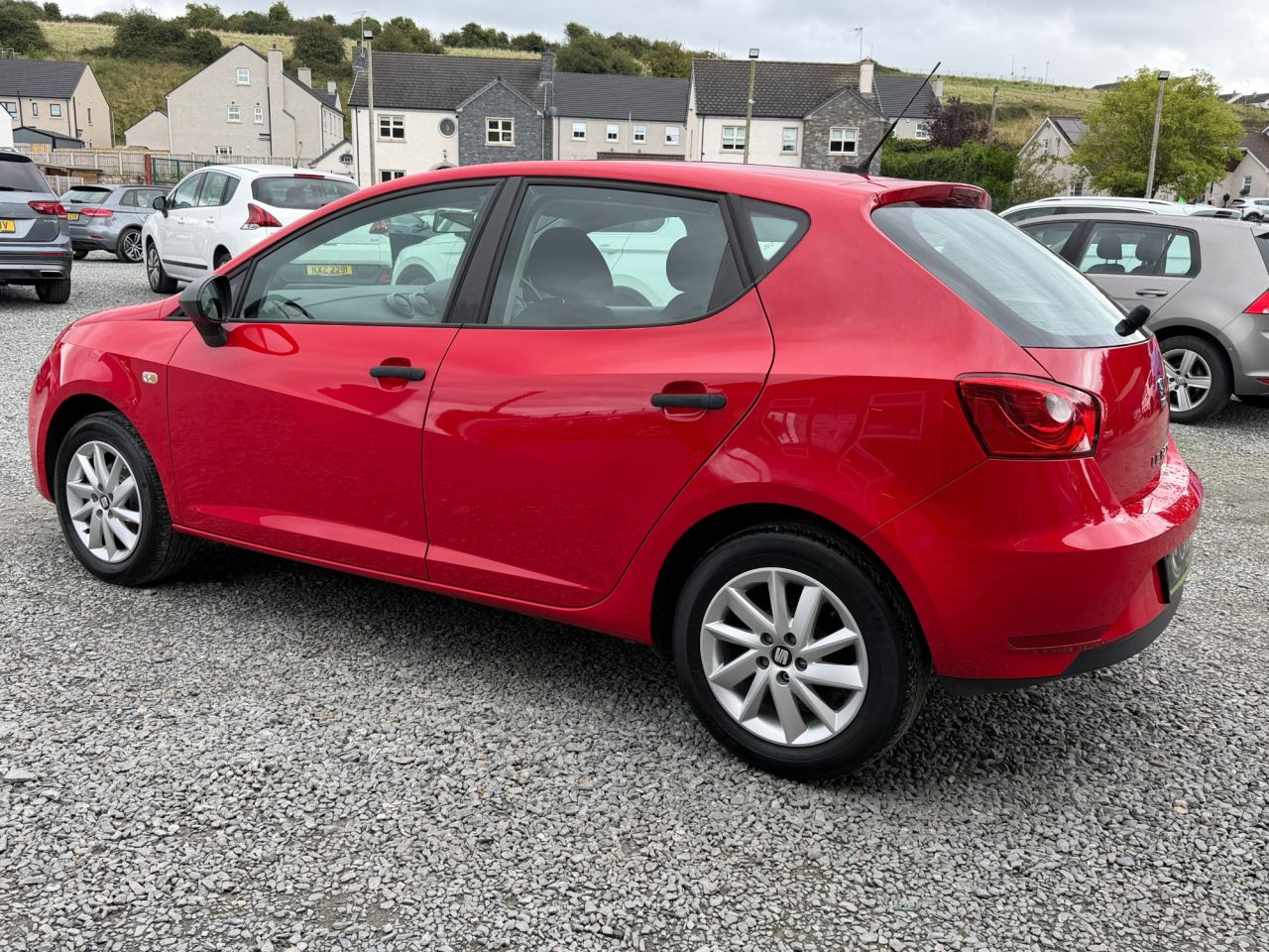 2016 SEAT IBIZA 1.0 SOL Hatchback 5dr Petrol Manual Euro 6 (75 ps) - vehicle photo 4 for sale on PureCar