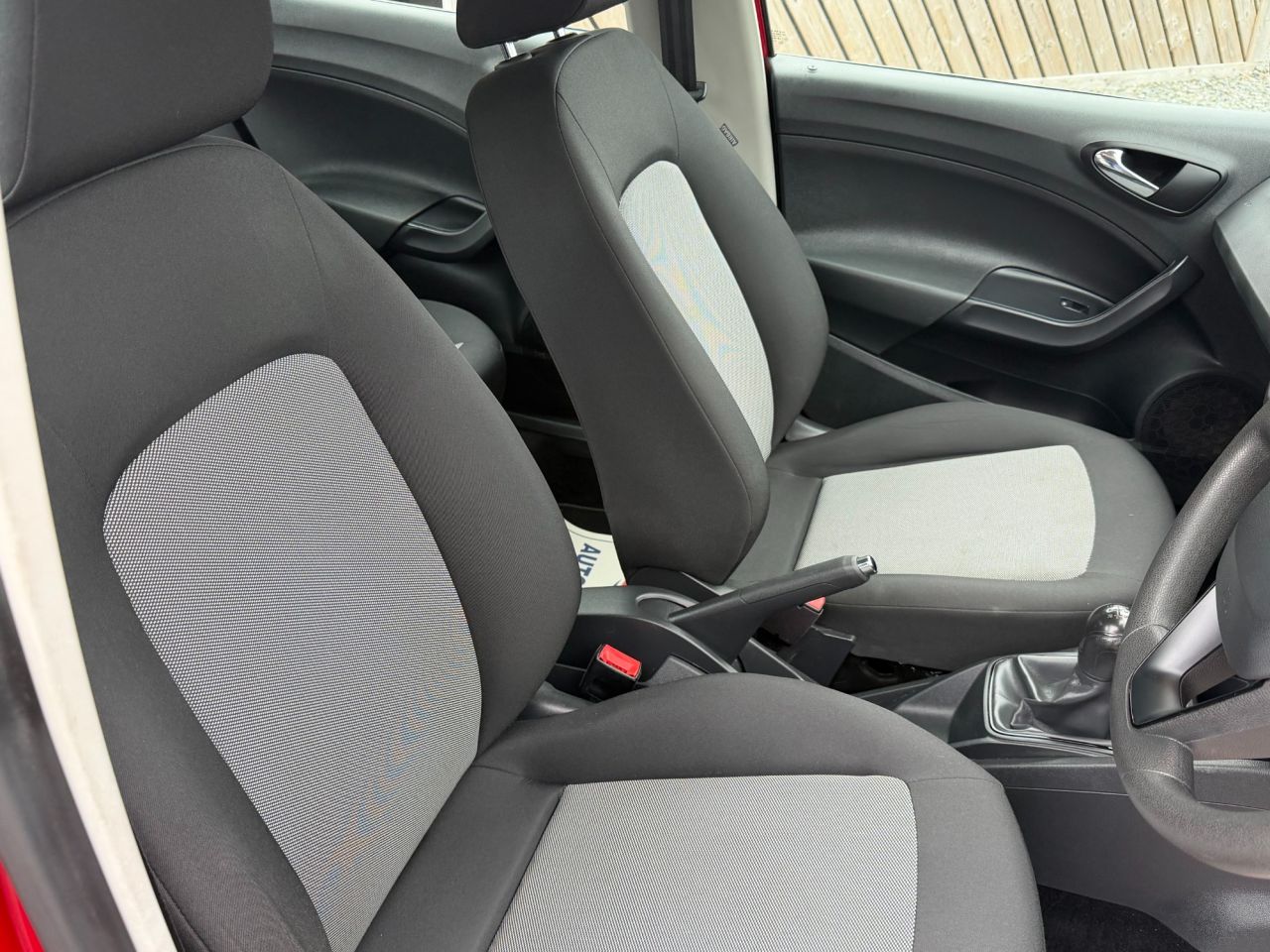 2016 SEAT IBIZA 1.0 SOL Hatchback 5dr Petrol Manual Euro 6 (75 ps) - vehicle photo 8 for sale on PureCar