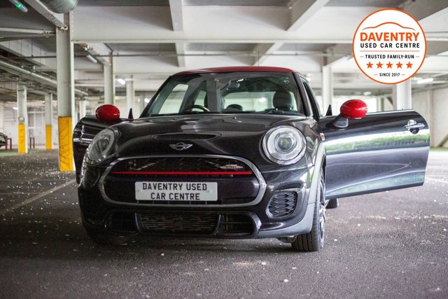 2018 MINI HATCH