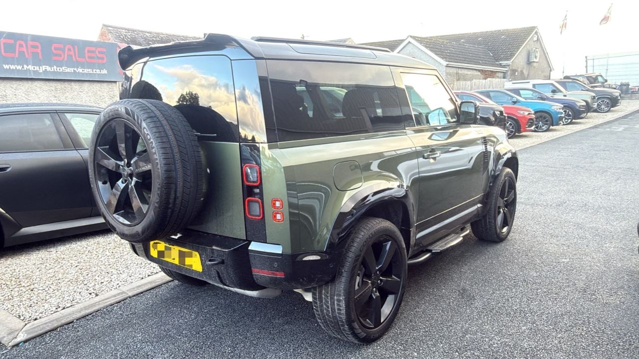 2025 LAND ROVER DEFENDER 90 3.0 D250 MHEV X-Dynamic SE SUV 3dr Diesel Auto 4WD Euro 6 (s/s) (250 ps) - vehicle photo 2 for sale on PureCar