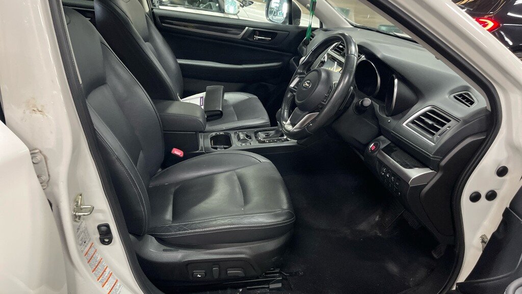 2021 Subaru Outback — image 10