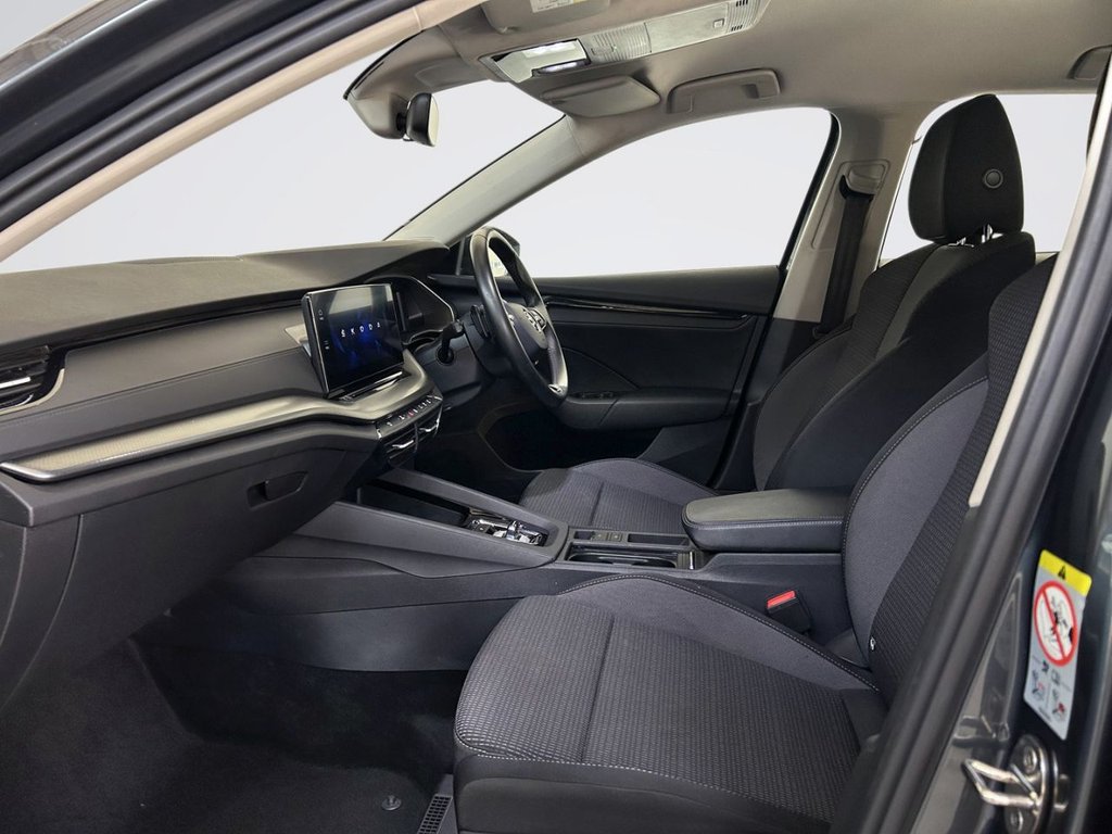 2022 Skoda Octavia — image 6