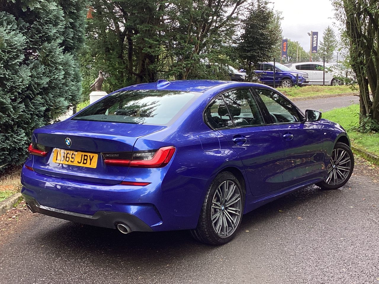 2019 BMW 3 SERIES 2.0 330e 12kWh M Sport Saloon 4dr Petrol Plug-in Hybrid Auto Euro 6 (s/s) ( - vehicle photo 6 for sale on PureCar