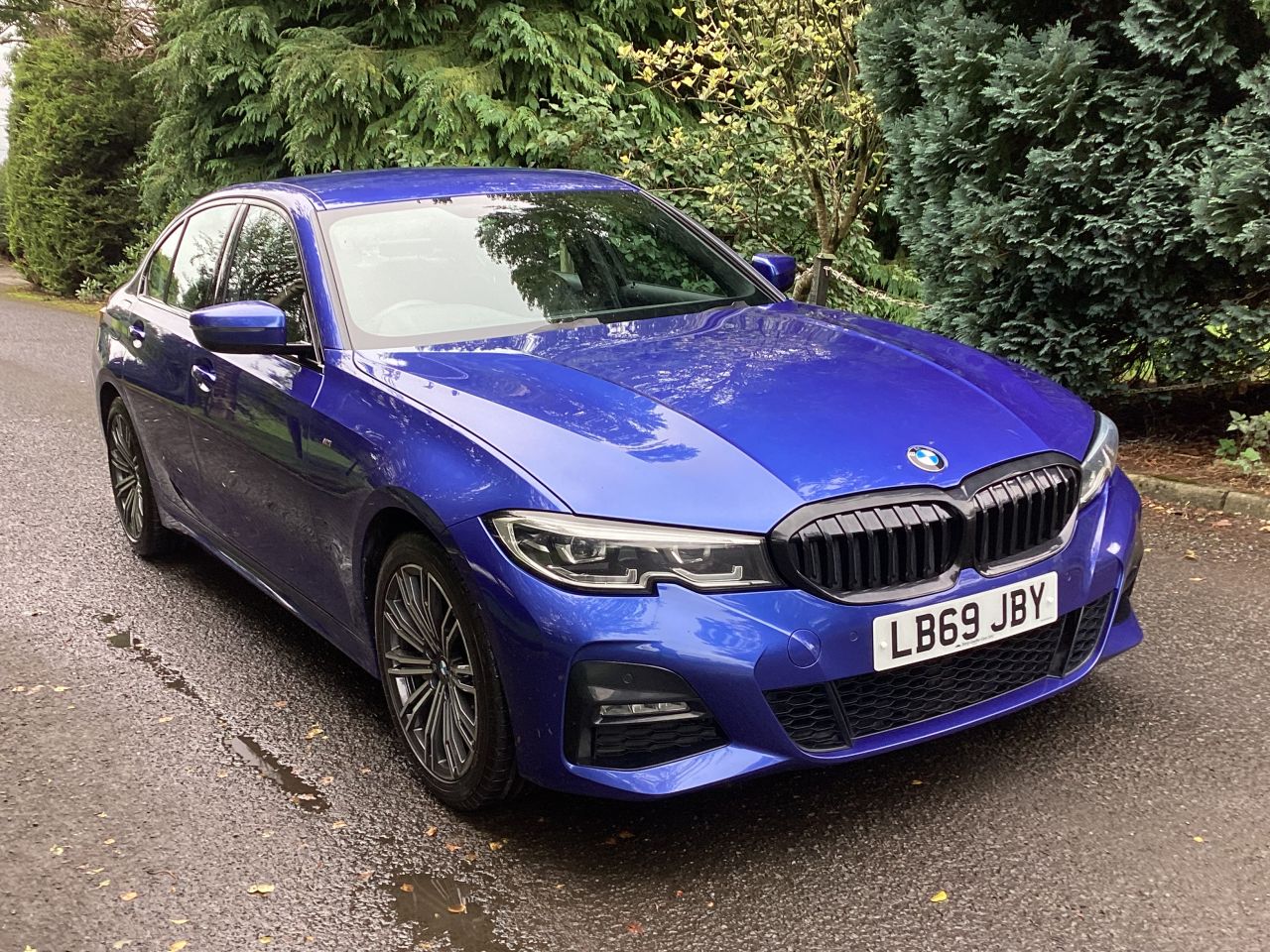 2019 BMW 3 SERIES 2.0 330e 12kWh M Sport Saloon 4dr Petrol Plug-in Hybrid Auto Euro 6 (s/s) ( - vehicle photo 11 for sale on PureCar