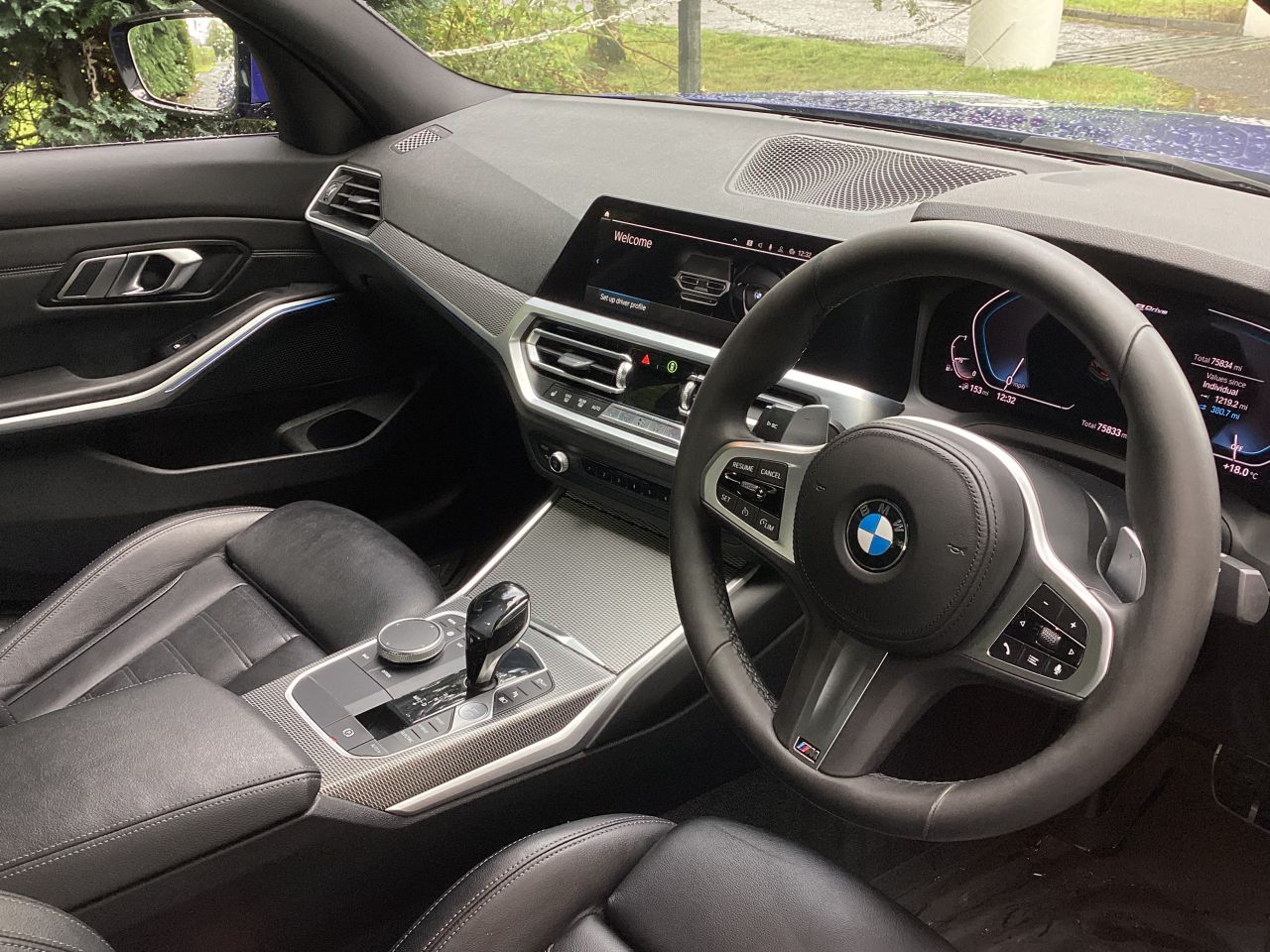 2019 BMW 3 SERIES 2.0 330e 12kWh M Sport Saloon 4dr Petrol Plug-in Hybrid Auto Euro 6 (s/s) ( - vehicle photo 13 for sale on PureCar