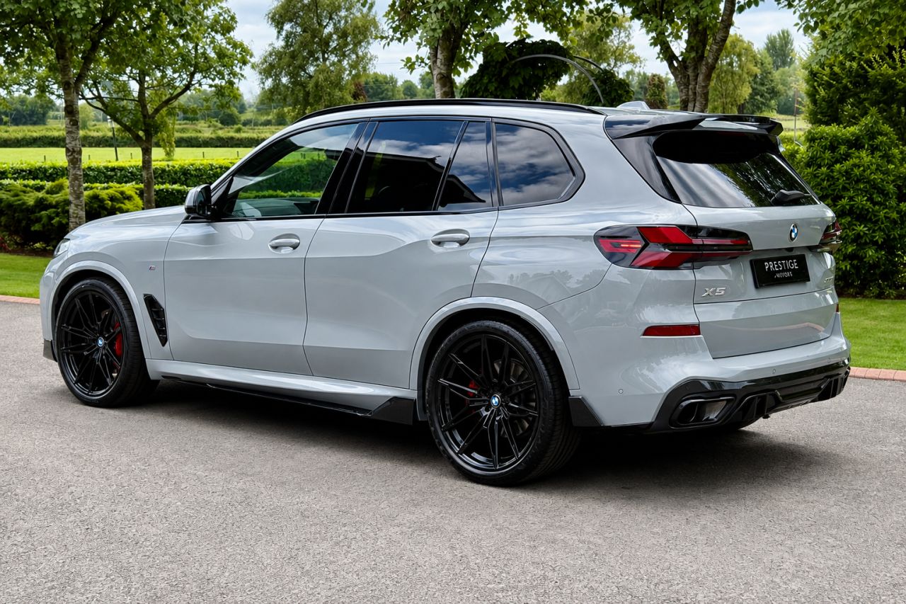 2024 BMW X5 M Sport - vehicle photo 2 for sale on PureCar