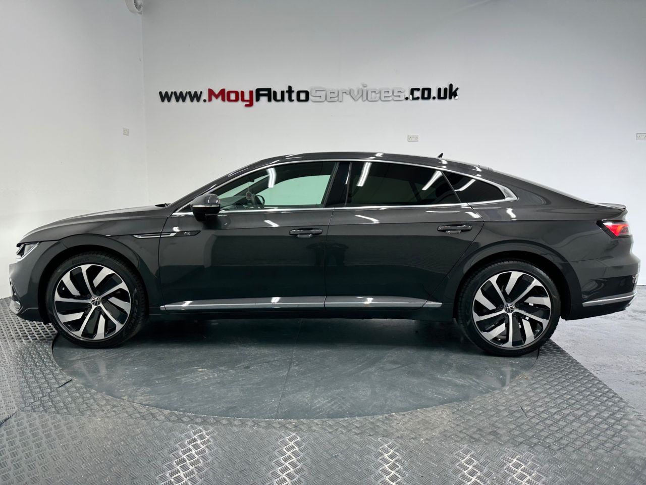 2025 VOLKSWAGEN ARTEON 1.4 TSI 13kWh R-Line Fastback 5dr Petrol Plug-in Hybrid DSG Euro 6 (s/s) (2 - vehicle photo 2 for sale on PureCar