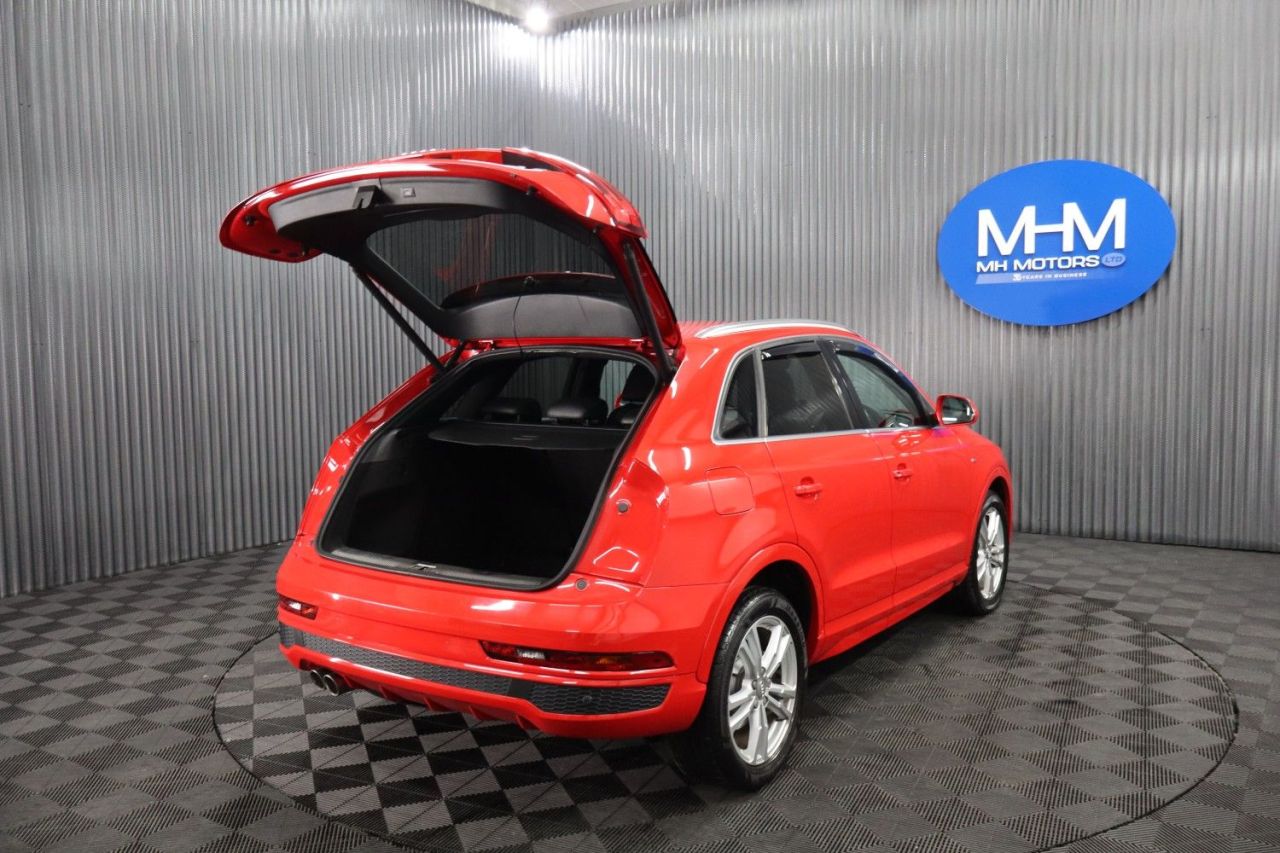 2017 AUDI Q3 S Line - vehicle photo 29 for sale on PureCar