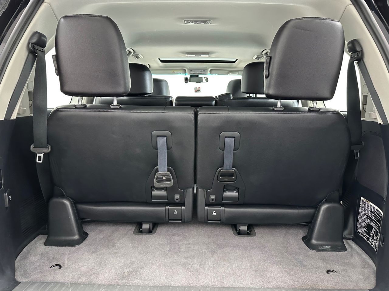2013 TOYOTA LAND CRUISER 4.5 D-4D V8 SUV 5dr Diesel Auto 4WD Euro 5 (268 ps) - vehicle photo 29 for sale on PureCar