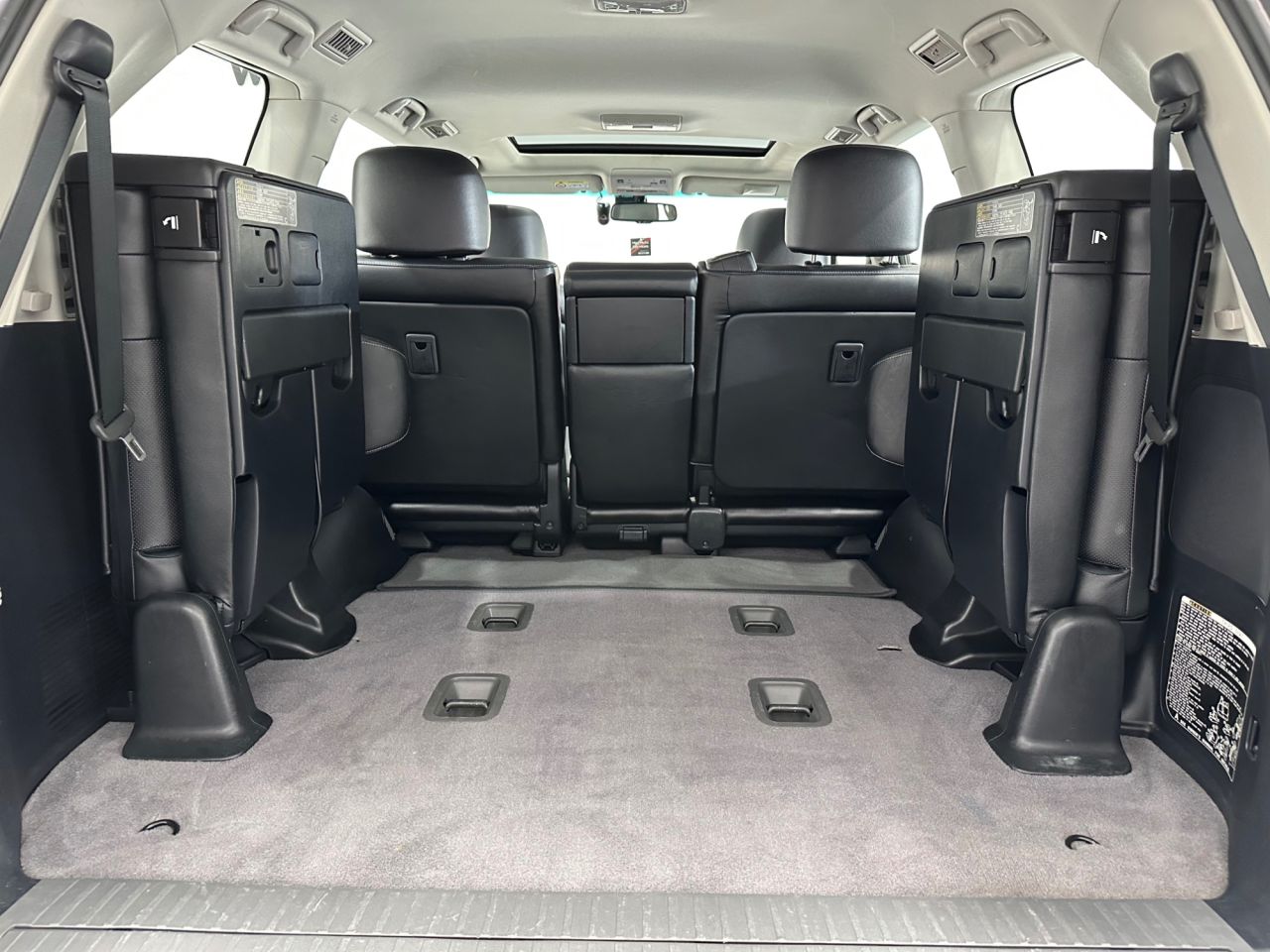 2013 TOYOTA LAND CRUISER 4.5 D-4D V8 SUV 5dr Diesel Auto 4WD Euro 5 (268 ps) - vehicle photo 28 for sale on PureCar
