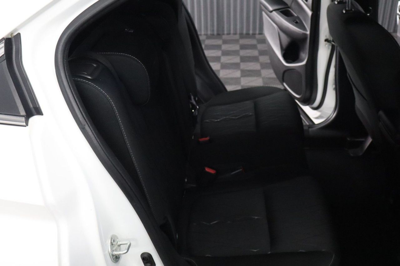 2019 MITSUBISHI ECLIPSE CROSS 1.5T 3 SUV 5dr Petrol Manual Euro 6 (s/s) (163 ps) FULL SERVICE HISTORY / D - vehicle photo 24 for sale on PureCar