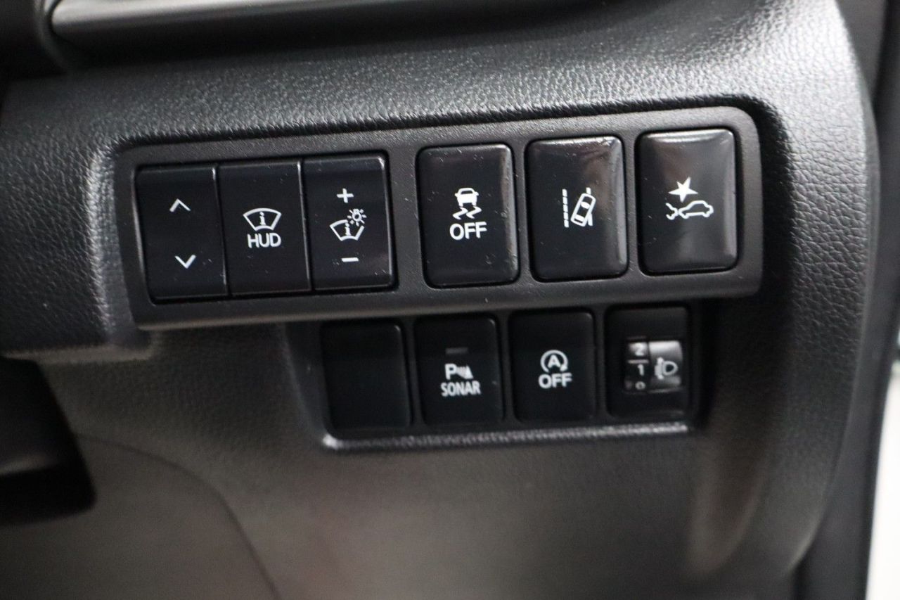 2019 MITSUBISHI ECLIPSE CROSS 1.5T 3 SUV 5dr Petrol Manual Euro 6 (s/s) (163 ps) FULL SERVICE HISTORY / D - vehicle photo 33 for sale on PureCar