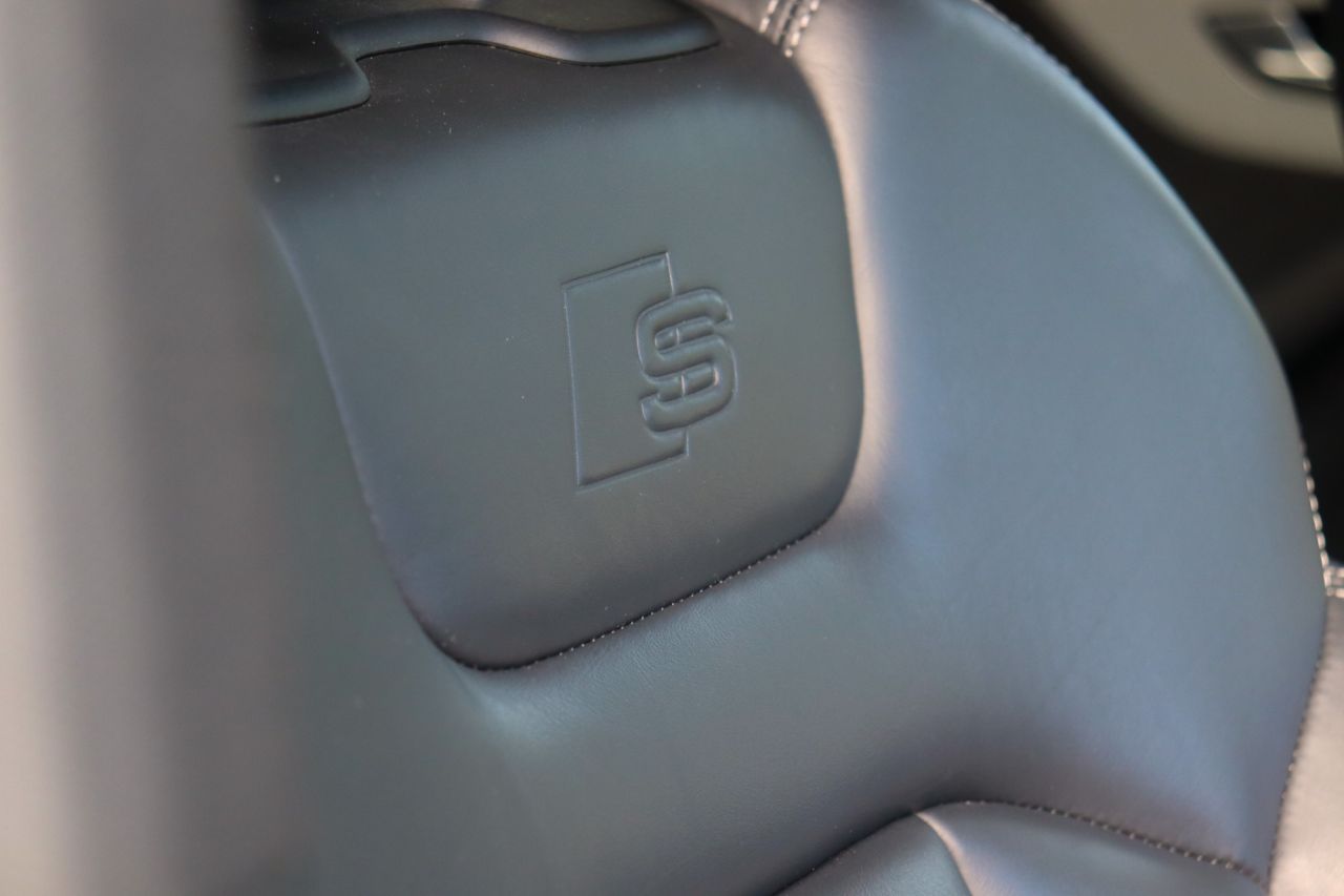 2020 AUDI Q7 S Line - vehicle photo 7 for sale on PureCar