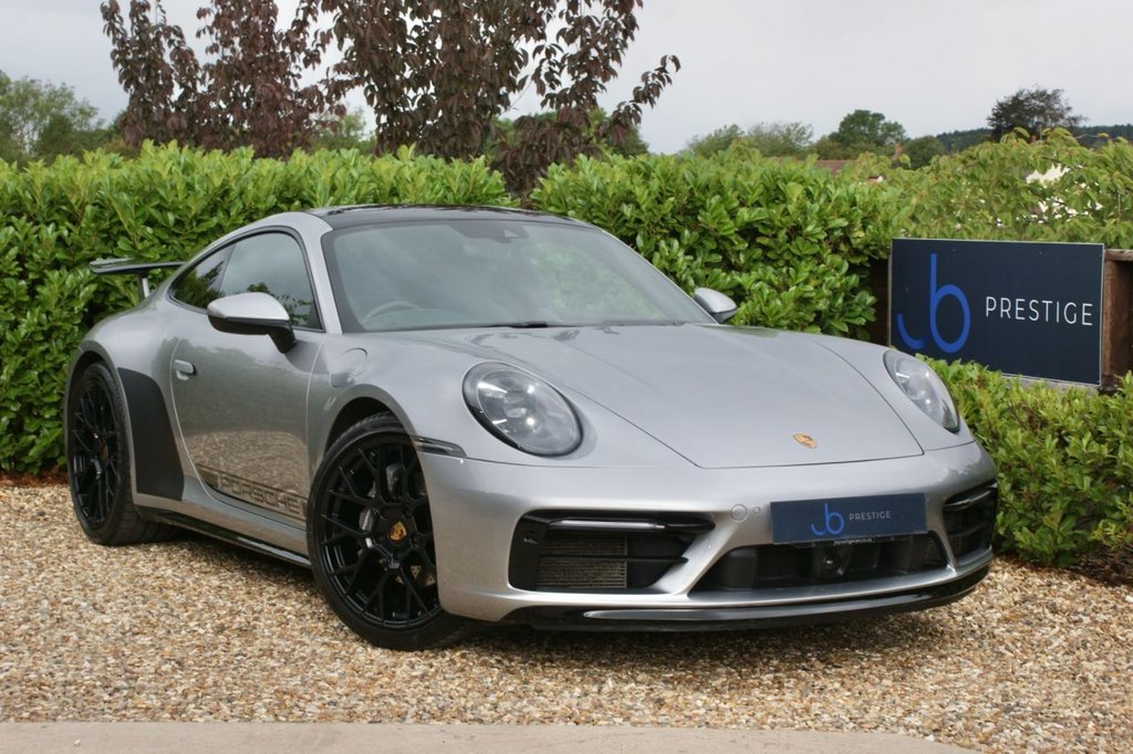 2022 Porsche 911
