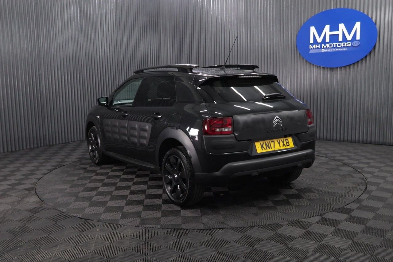 2017 CITROEN C4 CACTUS 1.6 BlueHDi Flair Hatchback 5dr Diesel Manual Euro 6 (100 ps) GOOD SERVICE - vehicle photo 5 for sale on PureCar