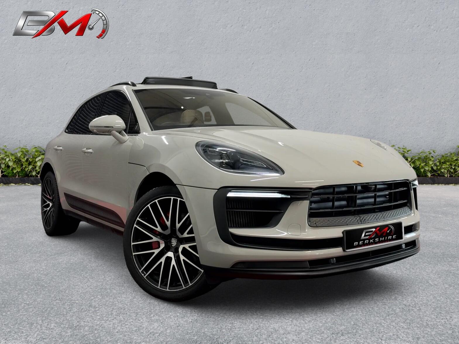 2023 Porsche Macan