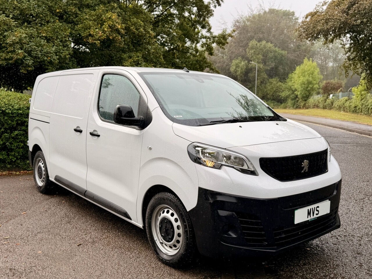 2024 PEUGEOT EXPERT