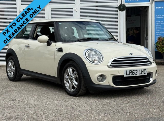 2013 MINI HATCH