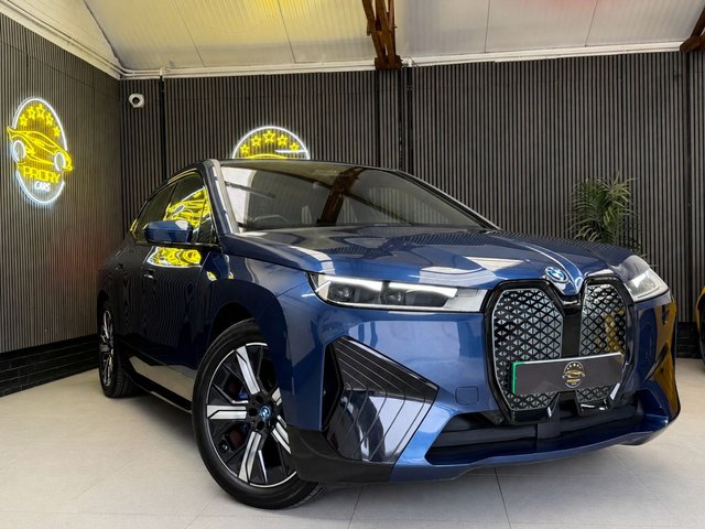 2023 BMW IX
