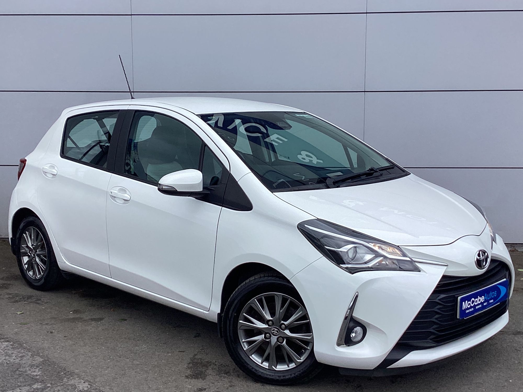 2017 Toyota YARIS